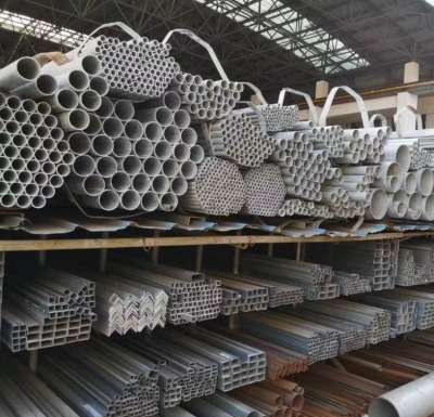 不銹鋼方管、圓管、角鋼、扁鋼